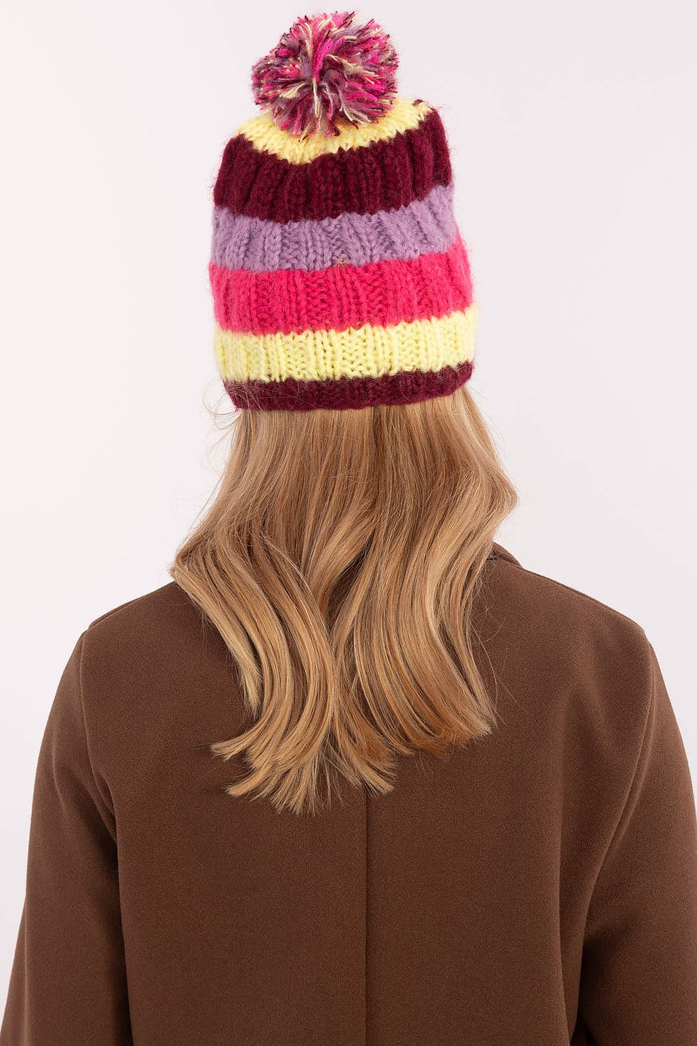 Cap model 208412 AT
